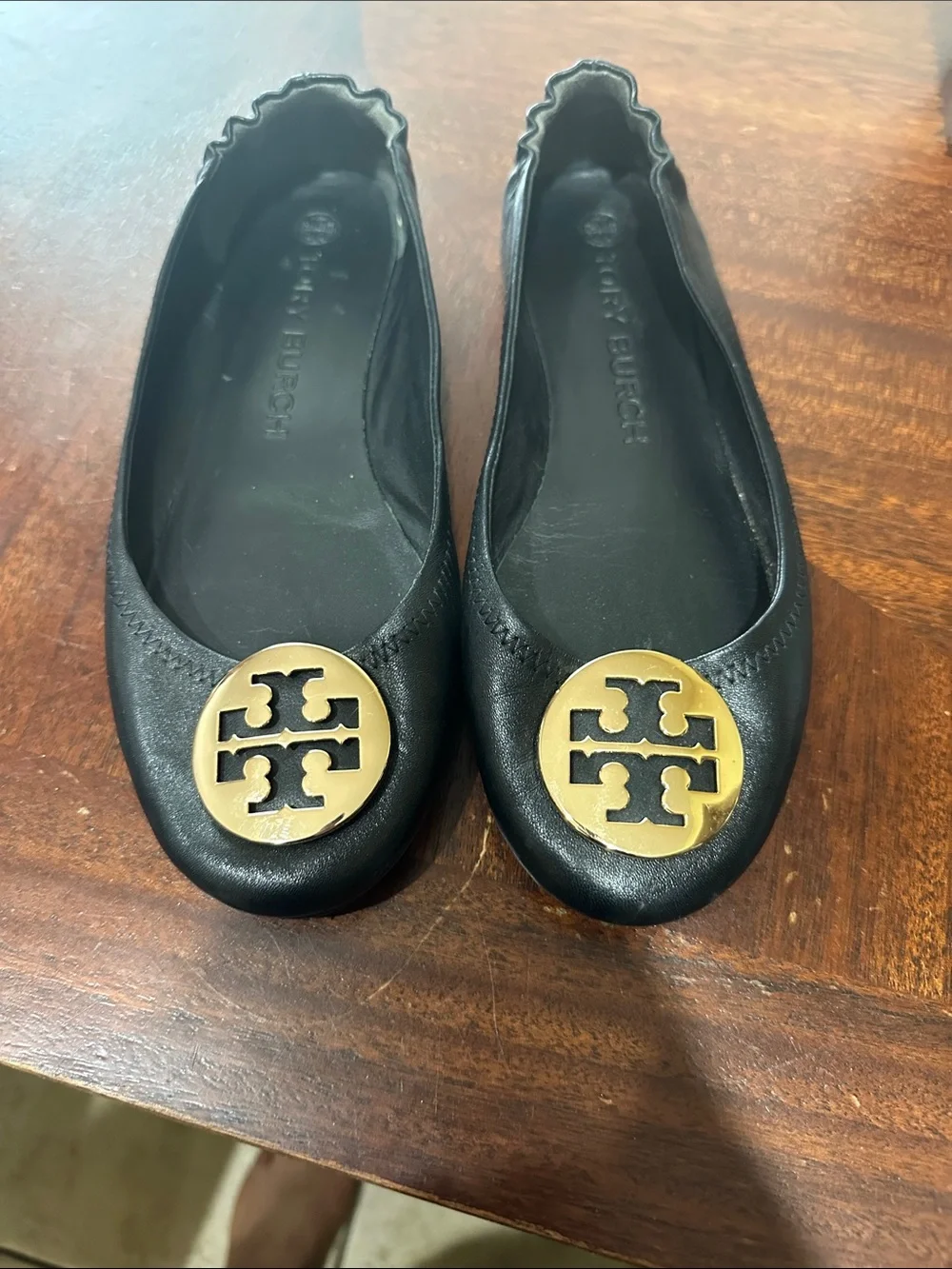 Tory Burch Black Leather Ballet Flats with Gold Logo Medallion